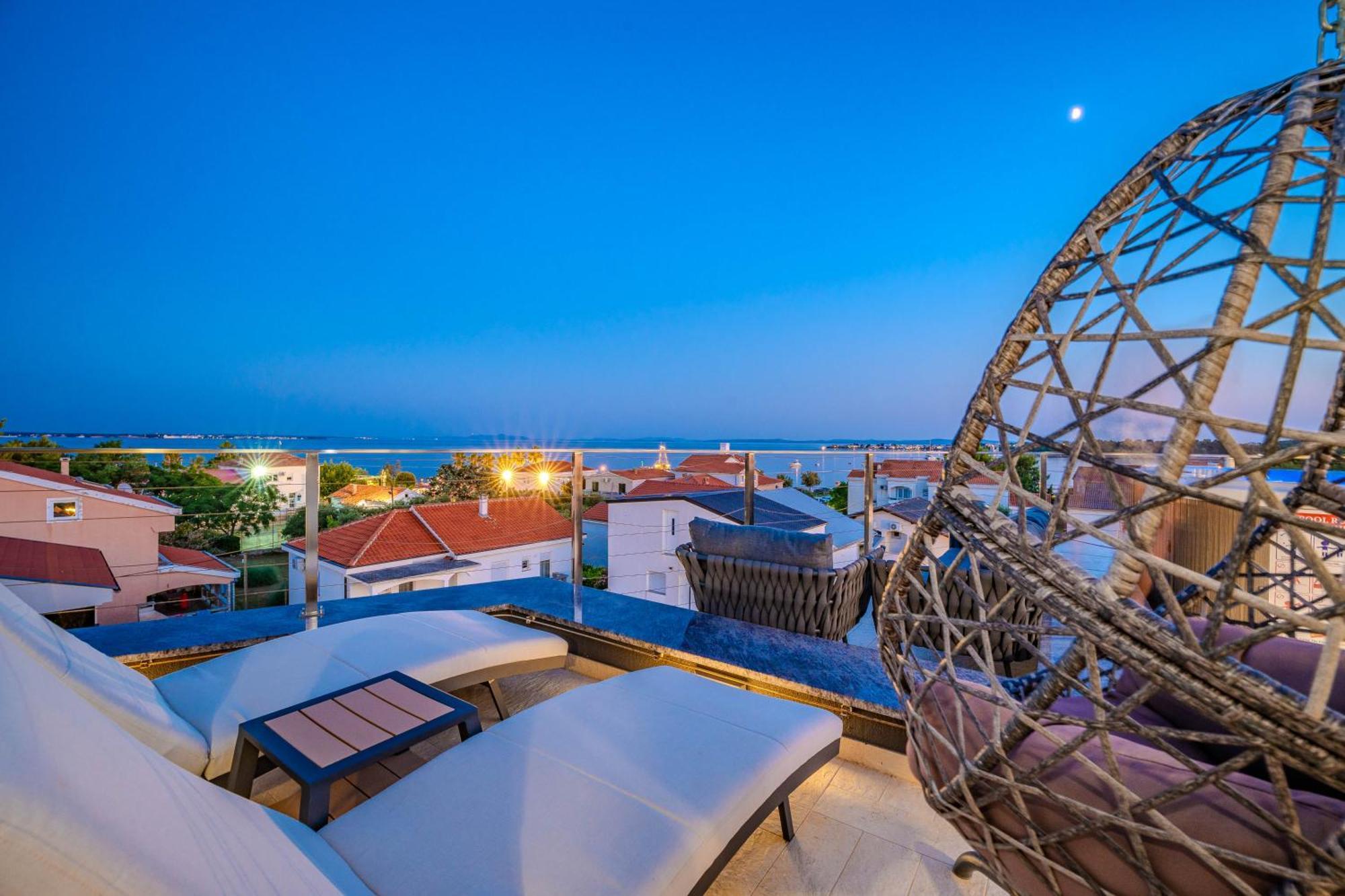 Luxury Apartments Vilamaloca Vir Bagian luar foto
