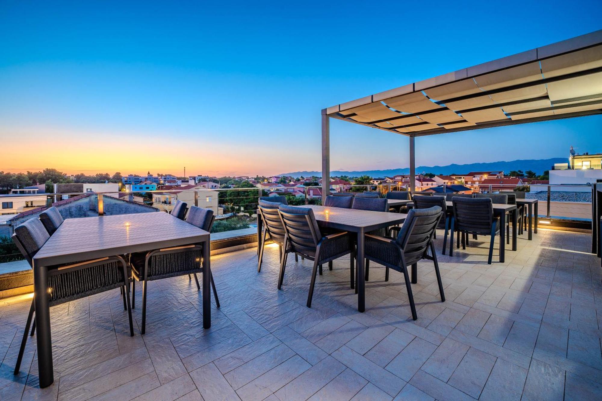 Luxury Apartments Vilamaloca Vir Bagian luar foto