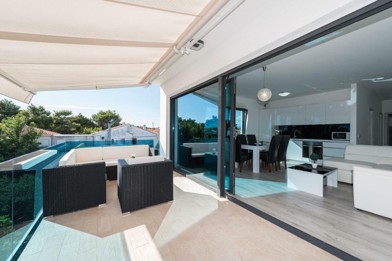 Luxury Apartments Vilamaloca Vir Bagian luar foto