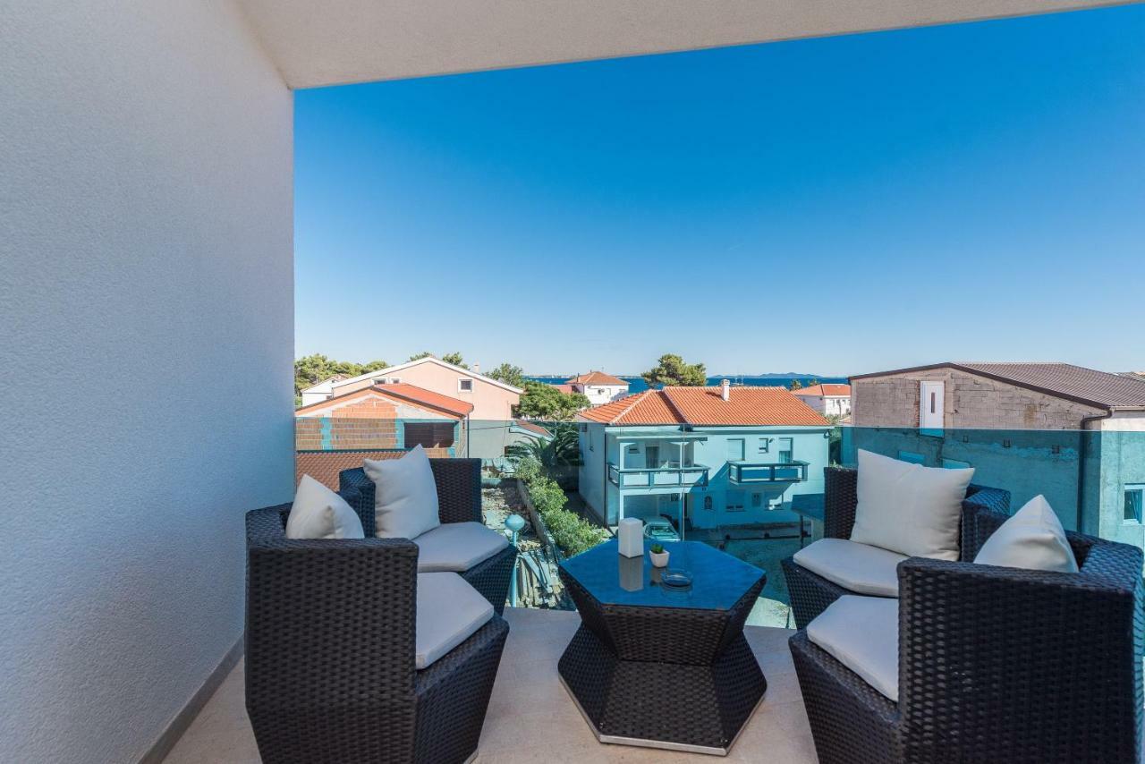 Luxury Apartments Vilamaloca Vir Bagian luar foto