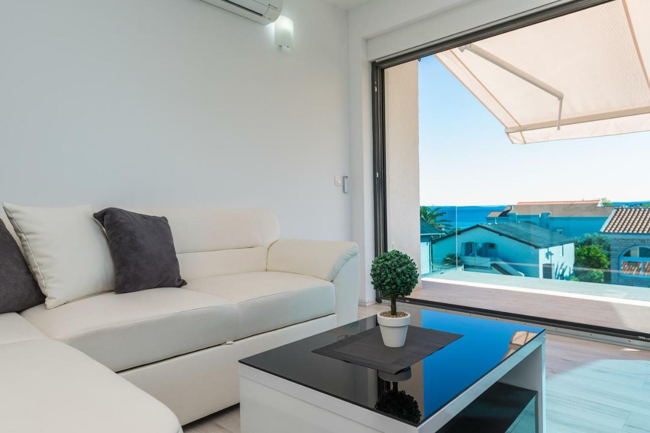 Luxury Apartments Vilamaloca Vir Bagian luar foto